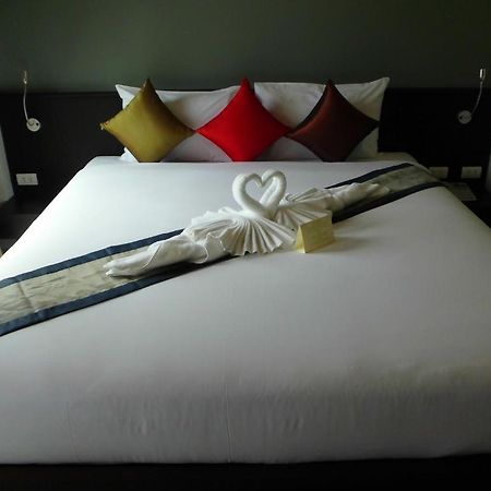 Leisure Place Phuket Chalong Εξωτερικό φωτογραφία