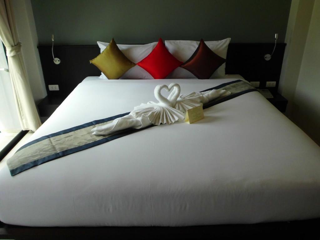 Leisure Place Phuket Chalong Εξωτερικό φωτογραφία
