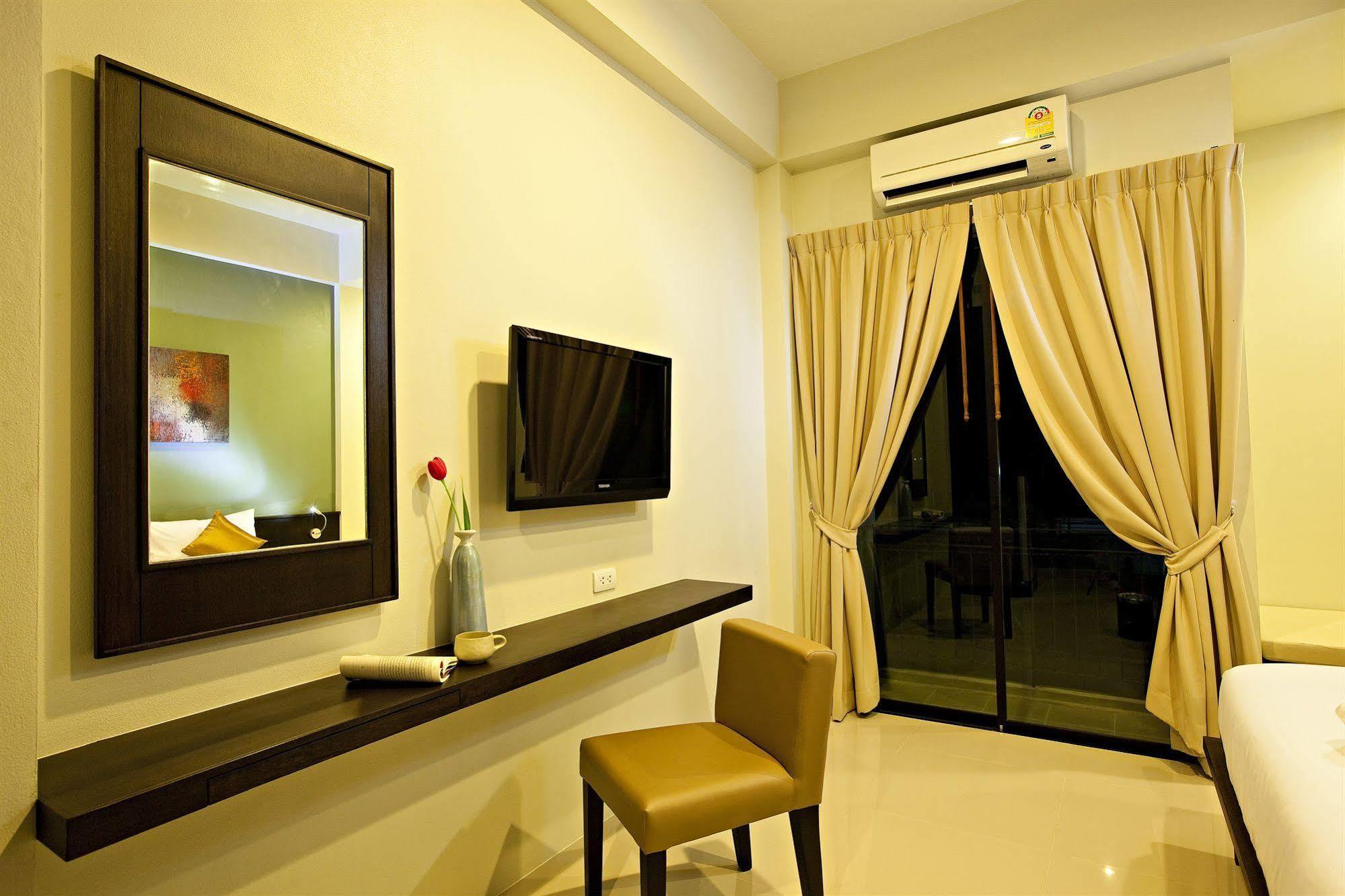 Leisure Place Phuket Chalong Εξωτερικό φωτογραφία